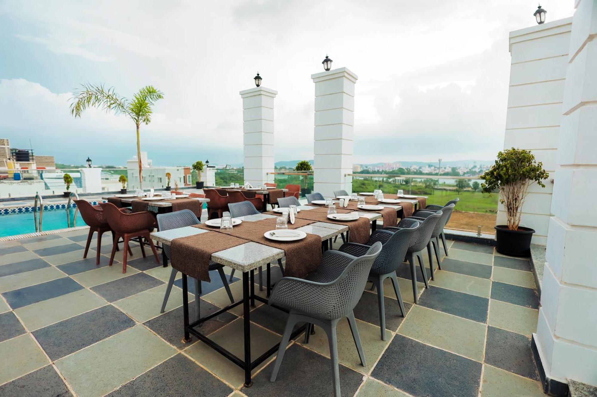 Revaas Lake View Boutique Stay Udaipur Exterior foto